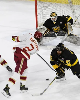 Denver Pioneers Hockey Duluth