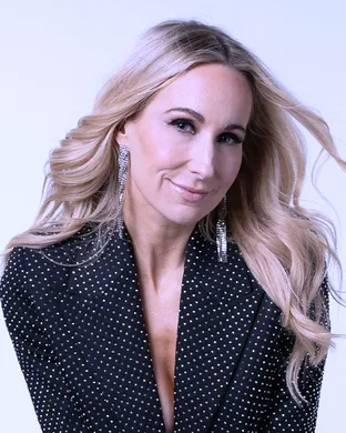 Nikki Glaser Carlton